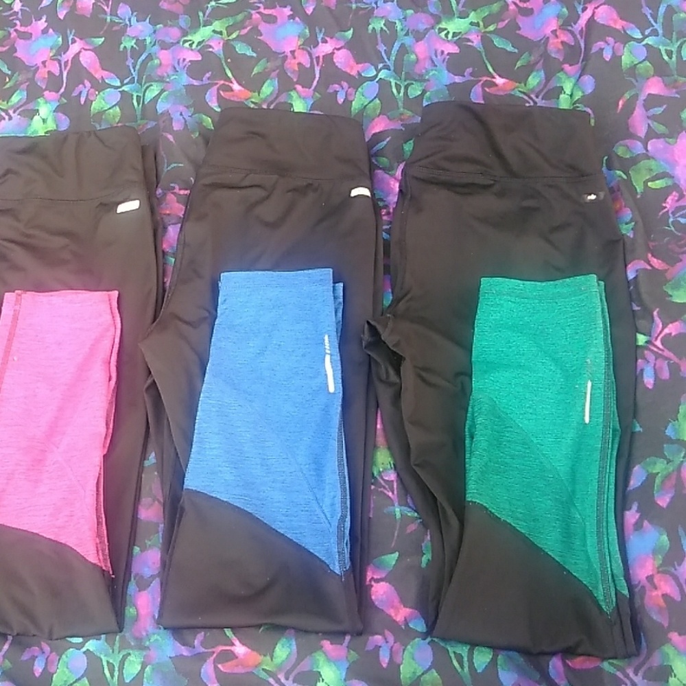 Bundle of Danskin Now Workout Leggings - Picture 2 of 6